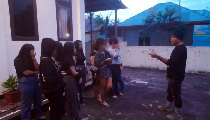 Gak Bawa KTP, Gak Jadi Party! Belasan Cewek Kena Grebek Polsek Tapa