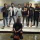 Pelaku saat diamankan polisi. (foto.istimewa)